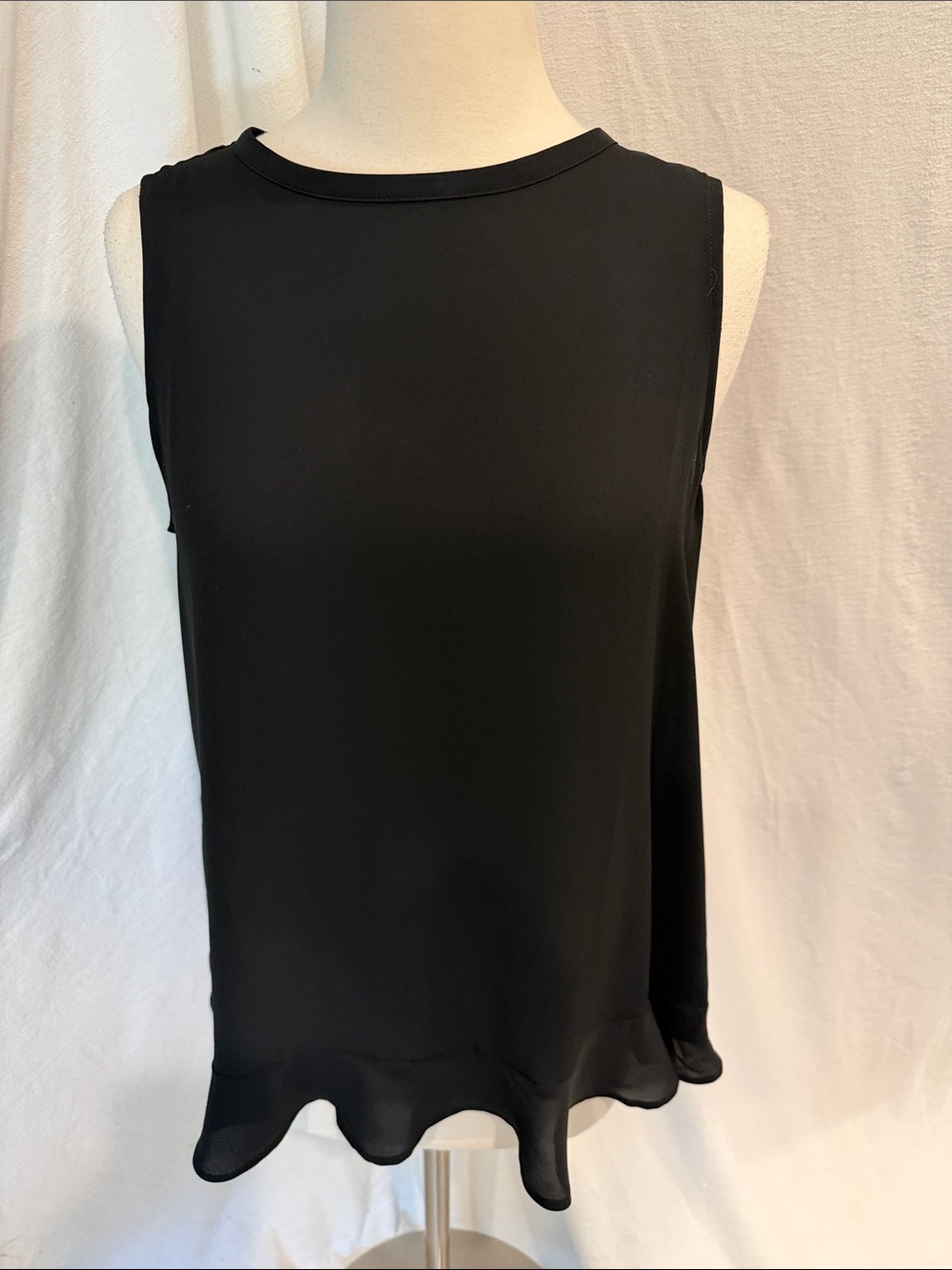 Loft Back tie, Ruffle-Hem Top